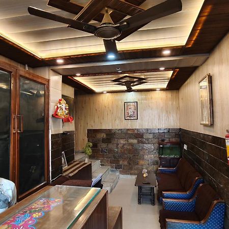 Rajdhani Guest House 法里达巴德 外观 照片